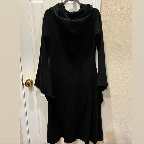 Killstar Malice in Chains Cloak Dress Black - Picture 4 of 13